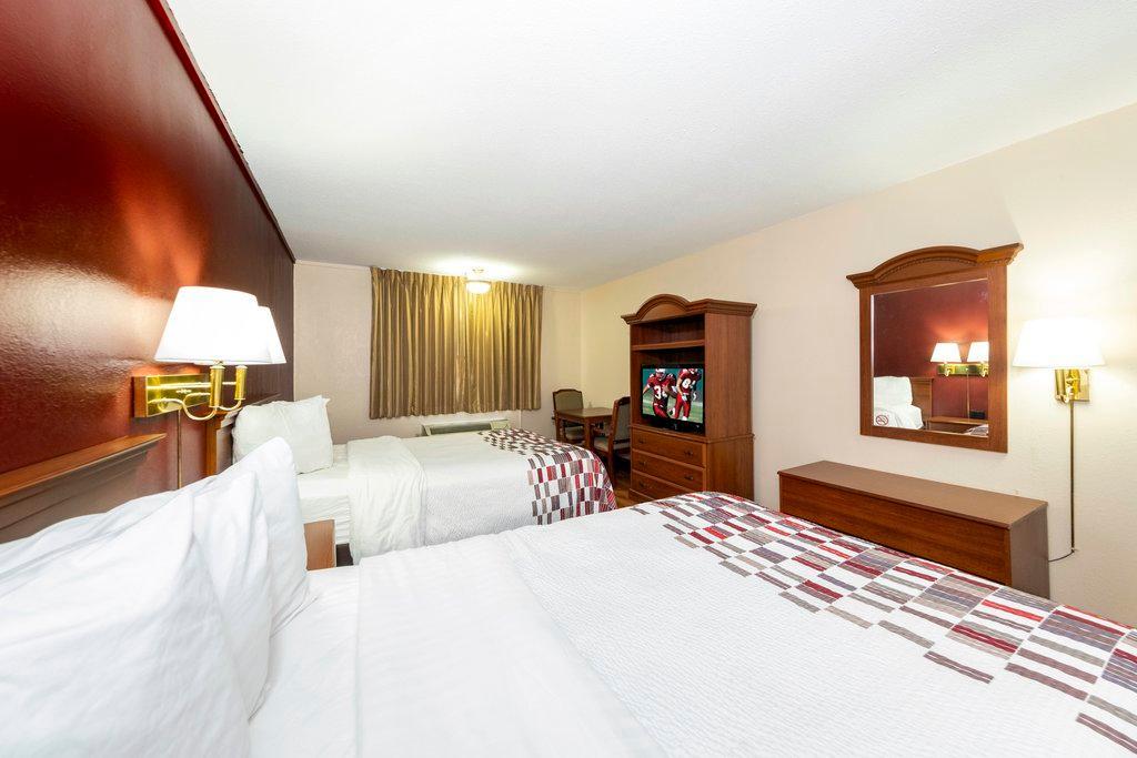Red Roof Inn Meridian Esterno foto